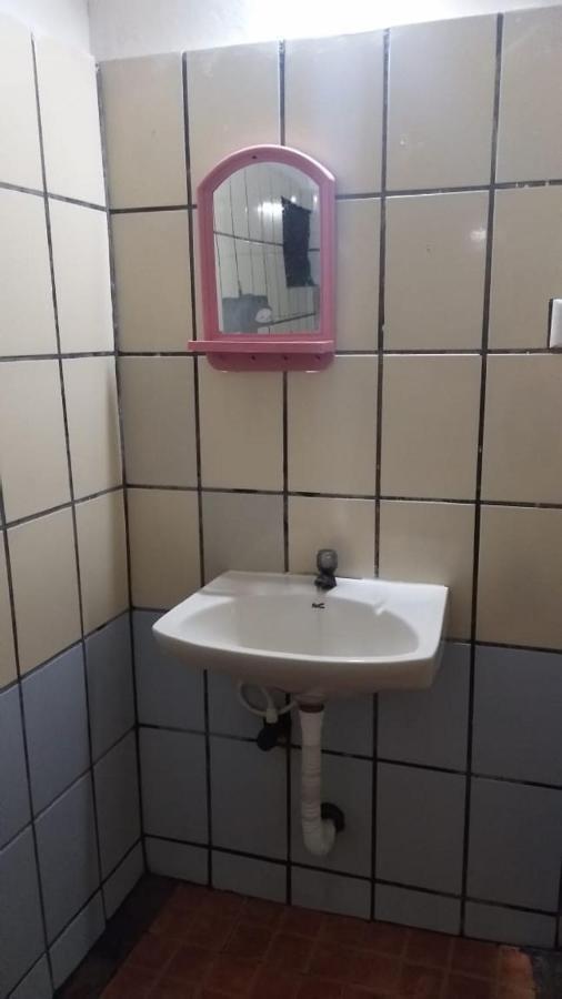 Hotel Aditya Пондичери Екстериор снимка